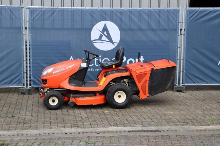Veiling: Zitmaaier Kubota GR1600EC Benzine 2005, Tuin en Terras, Zitmaaiers, Zo goed als nieuw, Ophalen