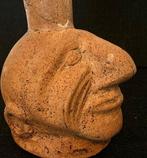 Precolumbiaans Moche portretkopvat van een oude gerimpelde