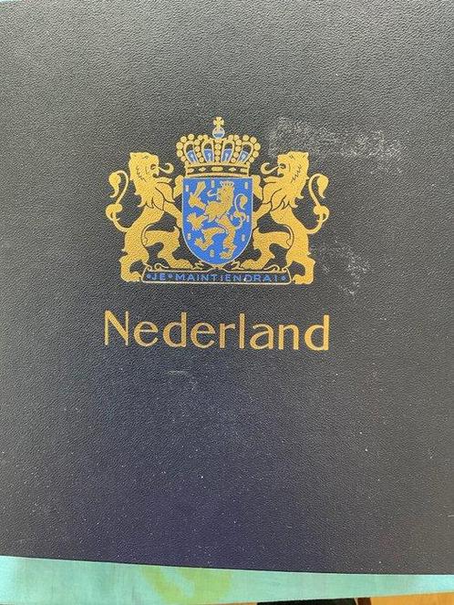 Nederland 1886/1986 - Partij in 3 postzegel albums & losse, Postzegels en Munten, Postzegels | Nederland