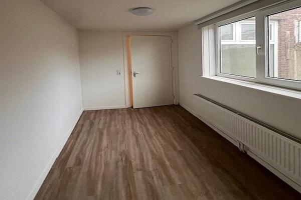 Studio Merelstraat in Tilburg, Huizen en Kamers, Kamers te huur, 20 tot 35 m², Tilburg