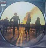 lp nieuw - MÃ¶tley CrÃ¼e - Dogs Of War, Verzenden, Zo goed als nieuw