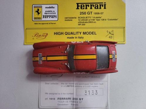 Bang 1:43 - Model raceauto (2), Hobby en Vrije tijd, Modelauto's | 1:5 tot 1:12