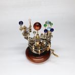 Orrery 2025 - X Model - Orrery met balletjes - 2025