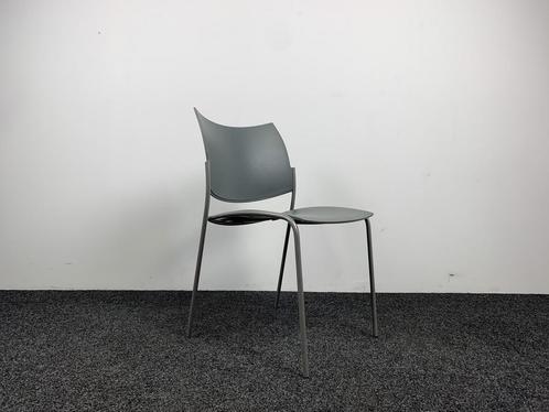 Casala Kantinestoel Grijs, Huis en Inrichting, Stoelen, Gebruikt, Ophalen of Verzenden