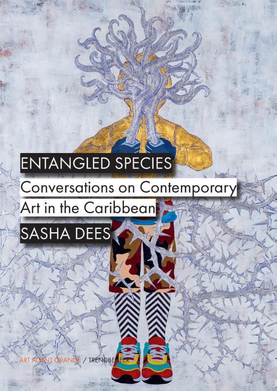 Entangled Species 9789083064864 Sasha Dees, Boeken, Taal | Engels, Zo goed als nieuw, Verzenden