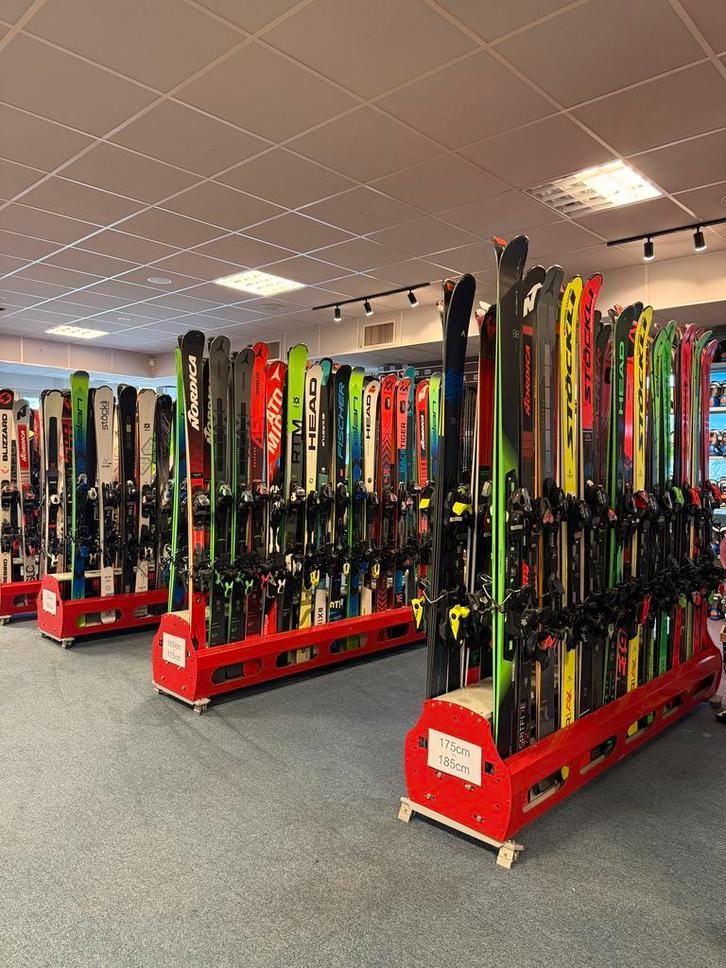 Skis A-merken ALLE MATEN vanaf 80, Sport en Fitness, Skiën en Langlaufen, Skiën, Ski's, Gebruikt, Carve, Ophalen