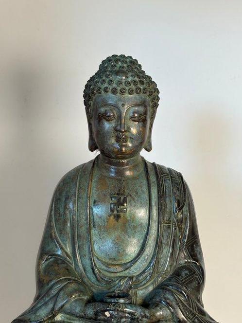 Boeddha rustend op lotus 35 cm / 5 kg - Brons - China - Eind, Antiek en Kunst, Antiek | Overige Antiek