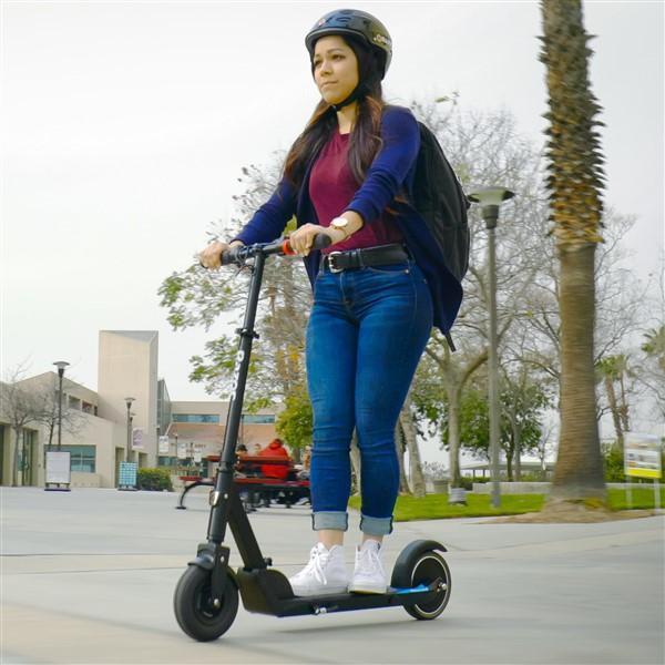 Razor Inklapbare Elektrische Step E Prime Air Zwart 2e Kans, Fietsen en Brommers, Steps, Elektrische step (E-scooter), Zo goed als nieuw