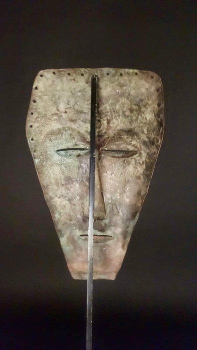 Masker - Liga - Congo RDC (Zonder Minimumprijs), Antiek en Kunst, Kunst | Niet-Westerse kunst