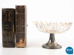 Online veiling: Twee bijbels met zilveren sluiting en