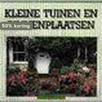 KLEINE TUINEN EN BINNENPLAATSEN 3E DR. 9789026934278 STEVENS, Boeken, Verzenden, Gelezen, STEVENS