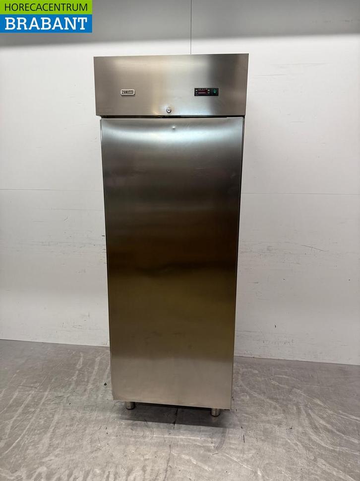 RVS Zanussi Vriezer Vrieskast 640 liter 230v Horeca, Zakelijke goederen, Horeca | Keukenapparatuur, Gebruikt, Ophalen of Verzenden