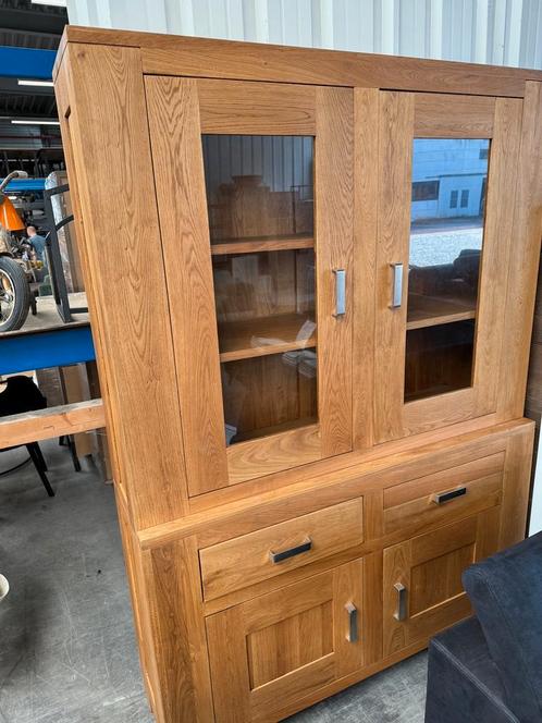 Buffetkast massief eikenhout (nieuw, outlet), Huis en Inrichting, Kasten | Buffetkasten, Nieuw, Eikenhout, Glas, Metaal
