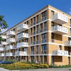 Ruim appartement met balkon, parkeerplaats en nette badkamer, Huizen en Kamers, Appartement, Direct bij eigenaar, Krimpen-aan-den-ijssel