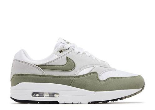 Nike Air Max 1 Light Army (Sneakers, Schoenen) (Sneakers), Kleding | Heren, Schoenen, Sneakers of Gympen, Nieuw, Verzenden
