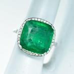 Ring Platina -  8.22ct. tw. Smaragd - Diamant -