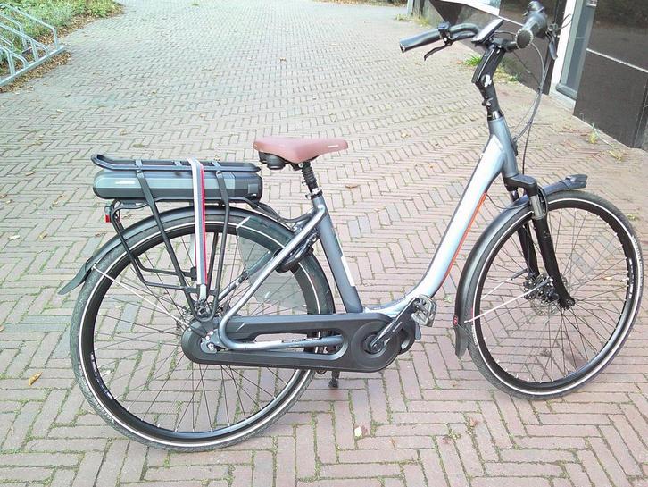 Stella Livorno Shimano middenmotor en 500 wh accu, Fietsen en Brommers, Elektrische fietsen, 50 km per accu of meer, Gebruikt