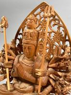 Eleven-Faced Thousand-Armed Kannon () - Pop
