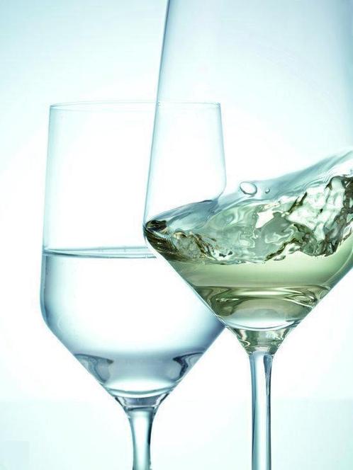 Pure Sauvignon Blanc - 0,41 l - 4 Stuks ( 4 glazen ipv 6 ..., Diversen, Overige Diversen, Verzenden