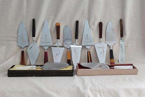 Taartschep (15) - Bakeliet, Chroom, Creamware, Keramiek,, Antiek en Kunst, Kunst | Designobjecten