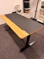 Dencon v7-elektrisch design zit-sta bureau showroommodel, Aankleding binnen, Ophalen of Verzenden, Nieuw zonder verpakking, Bureau