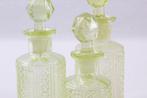 Parfumfles (3) - Vaselineglas - Uraniumglas - Met originele