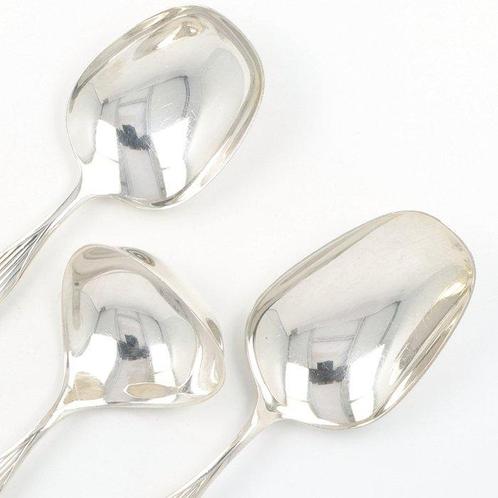 Robbe & Berking model: Metropolitan Serveerlepels - Lepel, Antiek en Kunst, Antiek | Goud en Zilver
