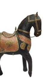 sculptuur, Sconosciuto - 27 cm - Houten paard afgewerkt in