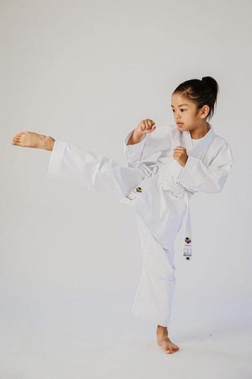 Arawaza Lightweight karatepak SL | WKF | Wit (Maat: 100) beschikbaar voor biedingen