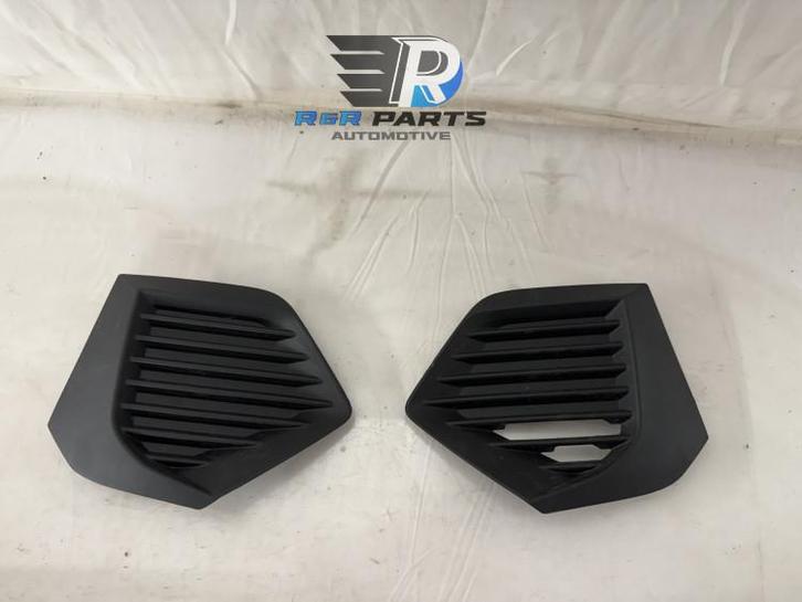 Voorbumper grille set - Peugeot 2008 2 20-8 23 - OEM: 1..., Auto-onderdelen, Carrosserie en Plaatwerk, Nieuw, Deur, Verzenden