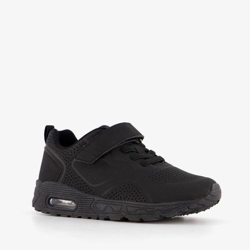 Blue Box jongens sneakers met airzool zwart maat 22, Kleding | Heren, Schoenen, Nieuw, Verzenden