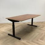 Tweedehands refurbished verstelbaar hoekbureau (rechts),, Huis en Inrichting, Bureaus, Ophalen of Verzenden, In hoogte verstelbaar