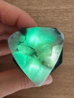 Smaragd Echte edelsteen! Groene smaragd. Ongebruikelijke, Verzamelen, Mineralen en Fossielen