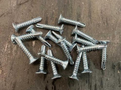 Veiling - 2x PGB- fasteners - 8000-pack - zelfborende schroe, Doe-het-zelf en Verbouw, IJzerwaren en Bevestigingsmiddelen, Nieuw