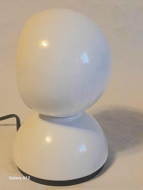 Artemide - Vico Magistretti - Tafellamp - verduistering -, Antiek en Kunst, Antiek | Lampen