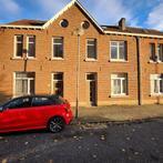 Gestoffeerde tussenwoning met tuin en parkeergelegenheid, Meerssen