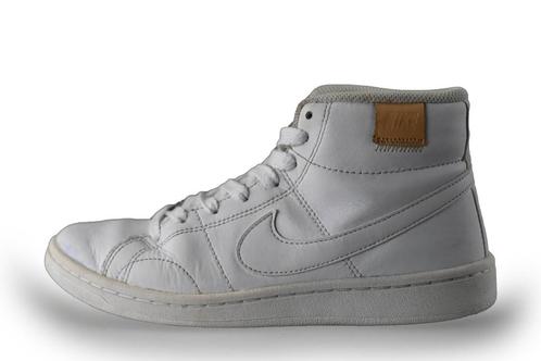 Nike Hoge sneakers in maat 36½ Wit | 10% extra korting, Kleding | Dames, Schoenen, Wit, Zo goed als nieuw, Sneakers of Gympen
