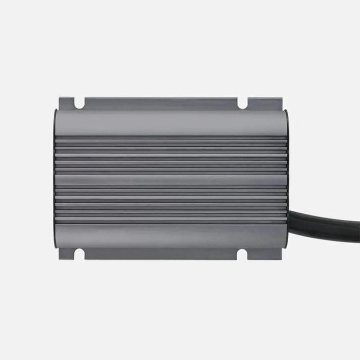 REDARC DC/DC Vehicle to Trailer Battery Charger w/MPPT 40A, Auto diversen, Tuning en Styling, Ophalen of Verzenden