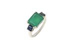Ring - 9 kt. Witgoud - 5.05ct. tw. Smaragd - Saffier, Nieuw