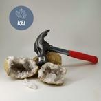 Bergkristal Geode om zelf te kraken! Met Garantie!, Verzamelen, Verzenden, Mineraal