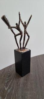 Artihove - Beeldje - Dansers op piedestal - Graniet, Antiek en Kunst
