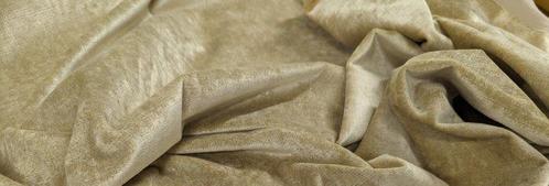 Fendi Casa Velluto in Seta Apollonio Top by Luxury Living, Antiek en Kunst, Antiek | Kleden en Textiel