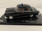 IXO, IST 1:43 - Modelauto (3) - Volga M-21 Finland Police, Nieuw
