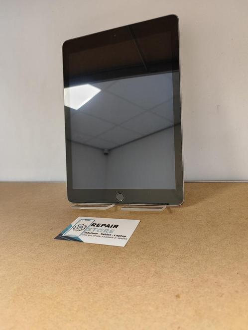 Spacegrey Apple iPad 6 - refurbished, zo goed als nieuw!, Computers en Software, Apple iPads, 10 inch, Wi-Fi, Zwart, Zo goed als nieuw