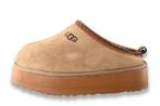 Ugg Pantoffels in maat 38 Bruin | 10% extra korting, Kleding | Dames, Schoenen, Bruin, Verzenden, Nieuw, Pantoffels of Sloffen