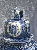 Petrus Regout, Boch - dekselvaas (2) - Delfts blauw - Grote