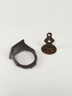 Antique Ottoman Bronze Seals - Voetenbank - Brons