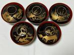Antique wooden soup bowls with beautiful maki-e patterns -, Antiek en Kunst