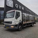 Vrachtwagen/voertuigtransporter DAF, AE45CF, bouwjaar 200