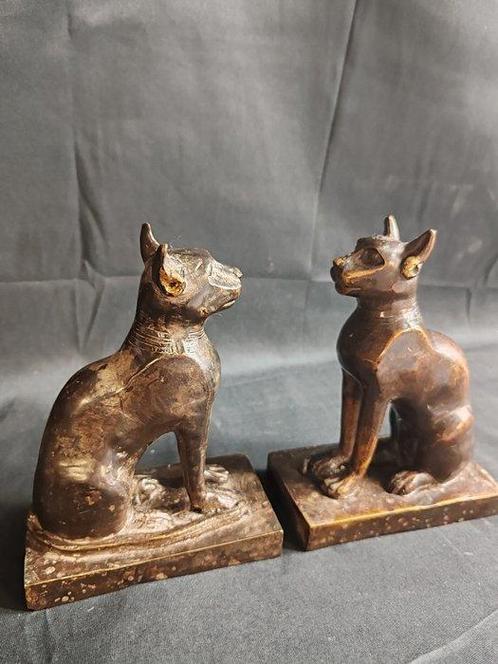 Boekensteunen - Brons - Bastet kattenecht, Antiek en Kunst, Antiek | Keramiek en Aardewerk